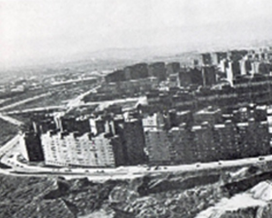 CONSTRUCCIÓN (1979-1982)